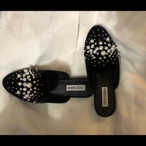 Steve Madden velour shoes